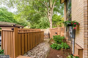 2028 Lakewinds Dr, Reston, VA 20191 - Photo 64