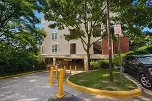 11350 Aristotle Dr, Fairfax, VA 22030 - Photo 2
