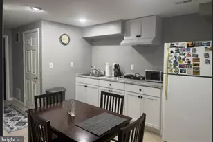5710 Dannys Pl, Alexandria, VA 22311 - Photo 4