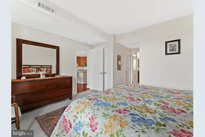 8220 Crestwood Heights Drive #511, McLean, VA 22102 - Photo 32