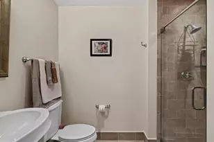 8220 Crestwood Heights Dr, McLean, VA 22102 - Photo 26