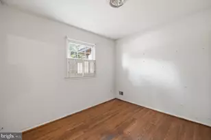 6702 Harwood Pl, Springfield, VA 22152 - Photo 12