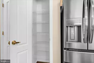 12170 Abington Hall Pl, Reston, VA 20190 - Photo 14