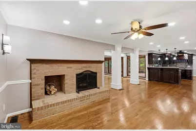 9201 Beachway Lane, Springfield, VA 22153 - Photo 2