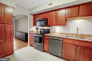 2230 George C Marshall Dr, Falls Church, VA 22043 - Photo 4