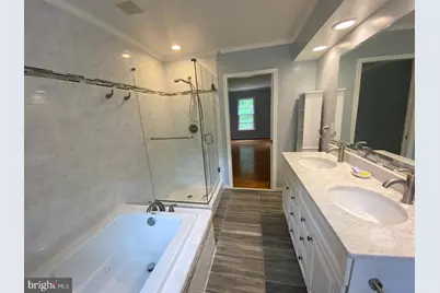 330 River Bend Road, Great Falls, VA 22066 - Photo 14