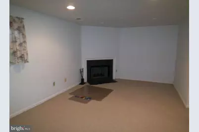9033 Lee Highway, Fairfax, VA 22031 - Photo 14