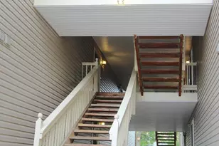 3801 Ridge Knoll Ct, Fairfax, VA 22033 - Photo 4