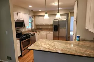 [Address not provided], Alexandria, VA 22309 - Photo 4