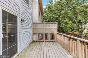 6026 Buttercup Ct, Alexandria, VA 22310 - Photo 14