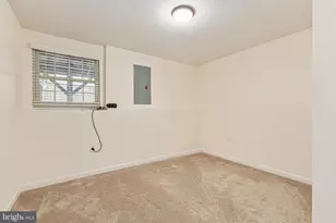 6026 Buttercup Ct, Alexandria, VA 22310 - Photo 32
