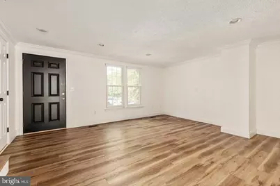 6026 Buttercup Court, Alexandria, VA 22310 - Photo 4
