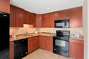3022 Ellenwood Dr, Fairfax, VA 22031 - Photo 12