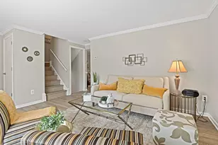 3022 Ellenwood Dr, Fairfax, VA 22031 - Photo 8