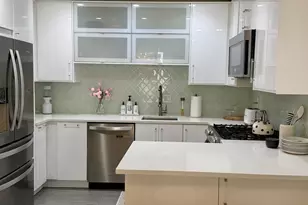 1676 Chimney House Rd, Reston, VA 20190 - Photo 2
