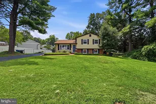 6426 Carriage Dr, Alexandria, VA 22310 - Photo 1