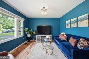 6426 Carriage Dr, Alexandria, VA 22310 - Photo 12