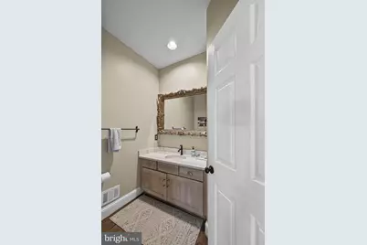 615 Nalls Farm Way, Great Falls, VA 22066 - Photo 56