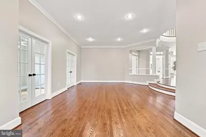 615 Nalls Farm Way, Great Falls, VA 22066 - Photo 18