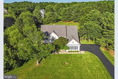 615 Nalls Farm Way, Great Falls, VA 22066 - Photo 2