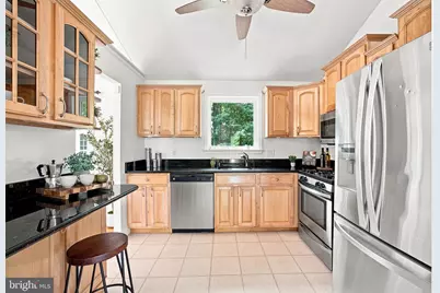 8926 Cromwell Drive, Springfield, VA 22151 - Photo 16