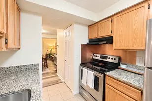 8541 Blue Rock Ln, Lorton, VA 22079 - Photo 6