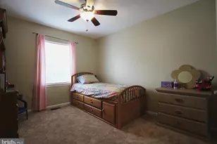5459 Tillary Ct, Burke, VA 22015 - Photo 10