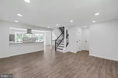 13803 Laura Ratcliff Court, Centreville, VA 20121 - Photo 4
