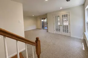 8646 Royal Worcester Ln, Fairfax, VA 22031 - Photo 28