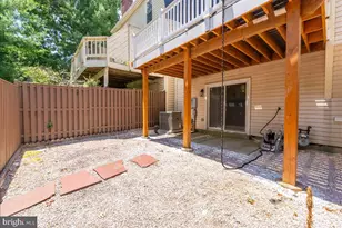 9348 Peter Roy Ct, Burke, VA 22015 - Photo 32