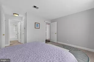 12103 Green Ledge Ct, Fairfax, VA 22033 - Photo 16
