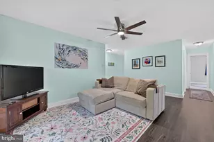 12103 Green Ledge Ct, Fairfax, VA 22033 - Photo 6