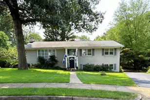 4018 N Taylor St, Arlington, VA 22207 - Photo 12