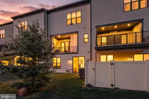 4550 Plateau Dr, Fairfax, VA 22030 - Photo 2