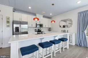 12880 Mosaic Pk Wy, Herndon, VA 20171 - Photo 6