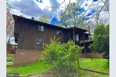 6022 Munson Hill Road, Falls Church, VA 22041 - Photo 2