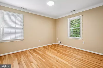 1710 Chesterford Way, McLean, VA 22101 - Photo 38