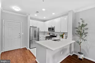 12000 Market St, Reston, VA 20190 - Photo 10