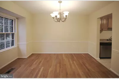 316 Cherry Court, Herndon, VA 20170 - Photo 6