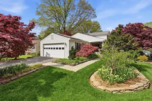 5500 Corot Ct, Fairfax, VA 22032 - Photo 10