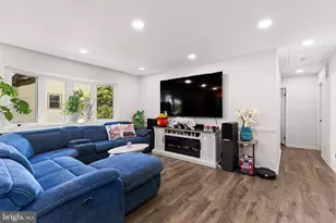 4951 Roslyn Rd, Annandale, VA 22003 - Photo 18