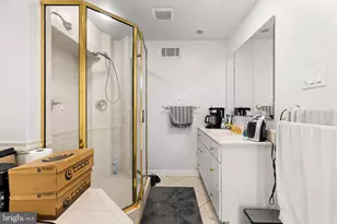 4951 Roslyn Rd, Annandale, VA 22003 - Photo 26