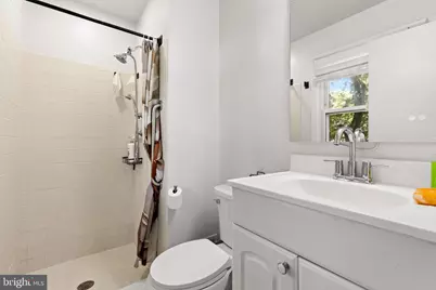 4951 Roslyn Road, Annandale, VA 22003 - Photo 22