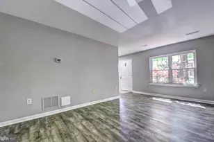 2226 Gunsmith Square, Reston, VA 20191 - Photo 4