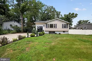 7608 Devries Dr, Lorton, VA 22079 - Photo 1
