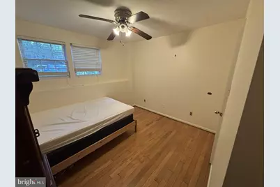 10025 Chestnut Wood Lane, Burke, VA 22015 - Photo 6