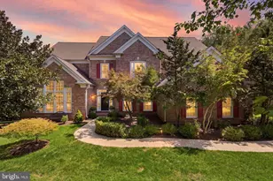 2785 Marshall Lake Dr, Oakton, VA 22124 - Photo 1