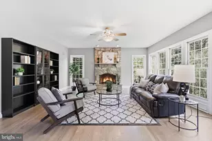 2785 Marshall Lake Dr, Oakton, VA 22124 - Photo 24