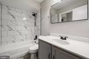 8400 Penshurst Dr, Springfield, VA 22152 - Photo 20