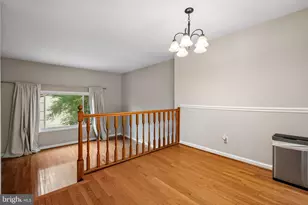 8400 Penshurst Dr, Springfield, VA 22152 - Photo 8